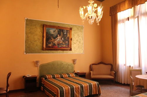 Photo 9 - Lion Morosini Palace