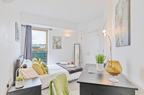 Foto 1 - Panoramic Pad -amazing Apartment With WOW Factor Views Across the City to the sea