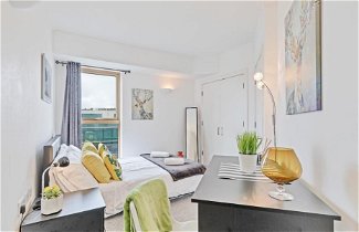 Foto 1 - Panoramic Pad -amazing Apartment With WOW Factor Views Across the City to the sea