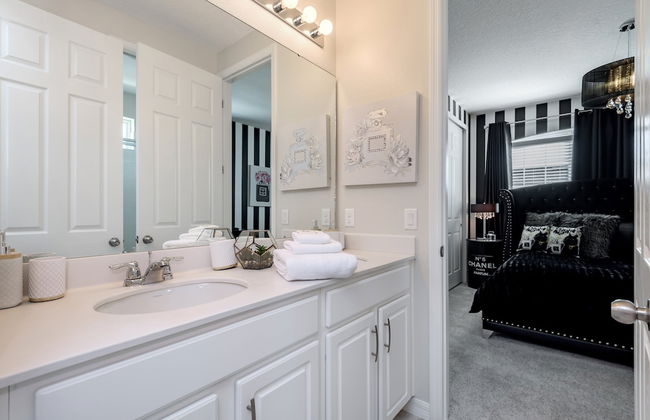 Exquisite 9bed 6.5ba Villa - Foto 28