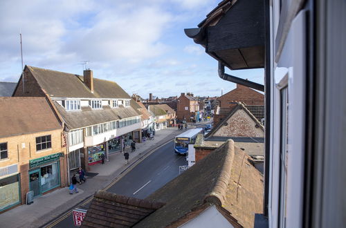 Photo 26 - Modern Townhouse Apartment in Stratford Upon Avon With Wifi & Netflix