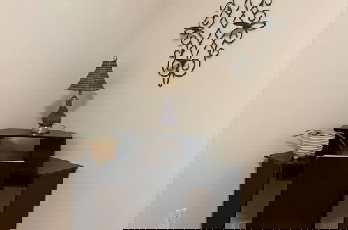 Foto 6 - Luxury Modern Stay - 2000 Sqft
