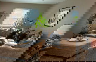 Photo 1 - Luxury Modern Stay - 2000 Sqft