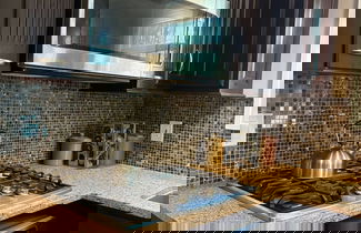 Foto 3 - Luxury Modern Stay - 2000 Sqft