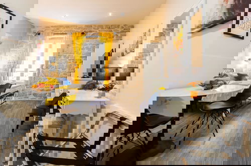 Foto 12 - Authentic Stay in the Heart of Zadars Old Town