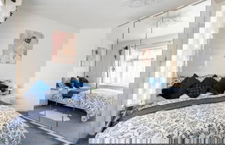 Foto 2 - 1 Bed-sleeps 4-free Parking-30 Min to Central Ldn