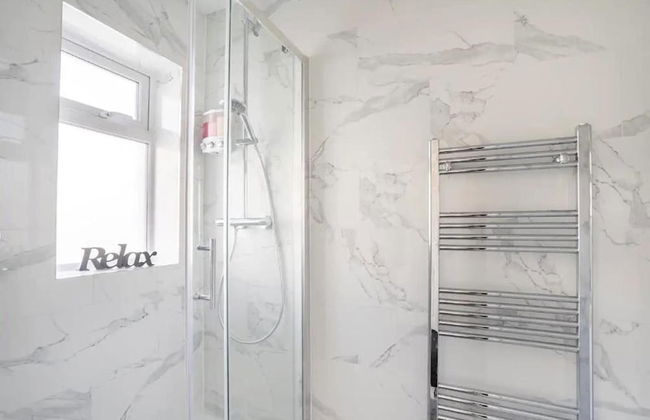 1 Bed-sleeps 4-free Parking-30 Min to Central Ldn - Foto 12