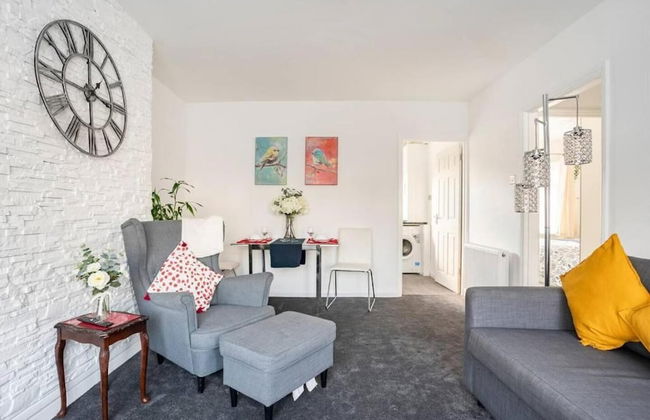 1 Bed-sleeps 4-free Parking-30 Min to Central Ldn - Foto 7