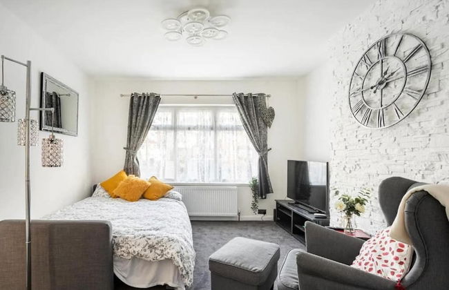 1 Bed-sleeps 4-free Parking-30 Min to Central Ldn - Foto 4