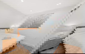 Foto 3 - Family Friendly Retreat w Luxury Amenities