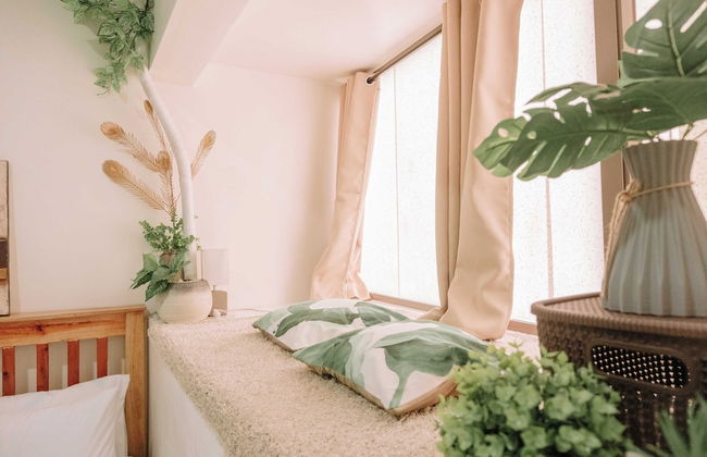 Tropical Bliss in the Metro - Foto 5