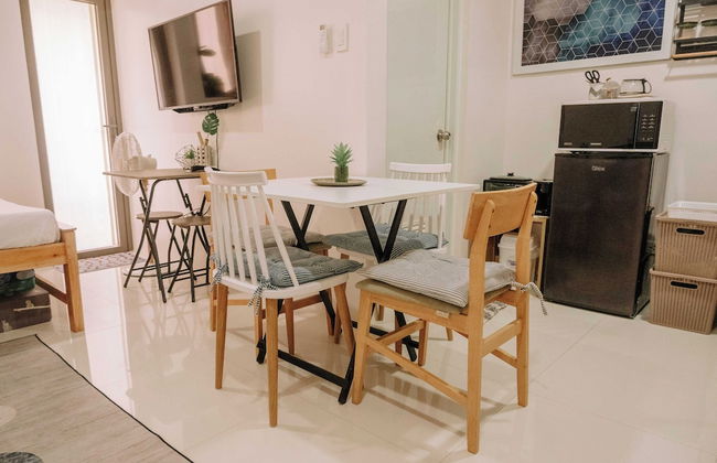 Tropical Bliss in the Metro - Foto 13