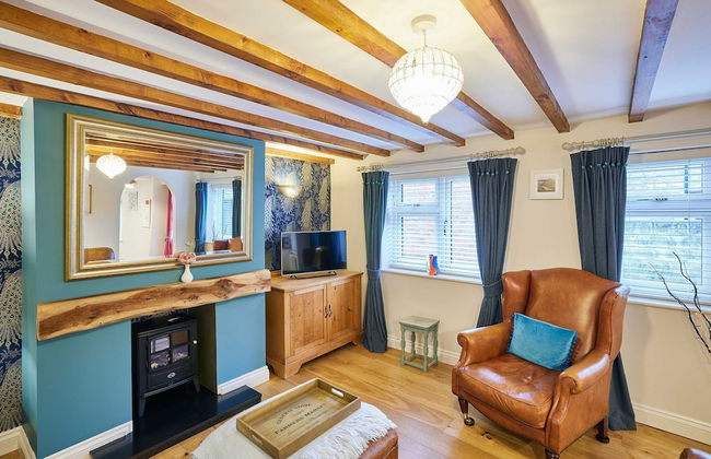Host Stay Anvil Cottage - Foto 4