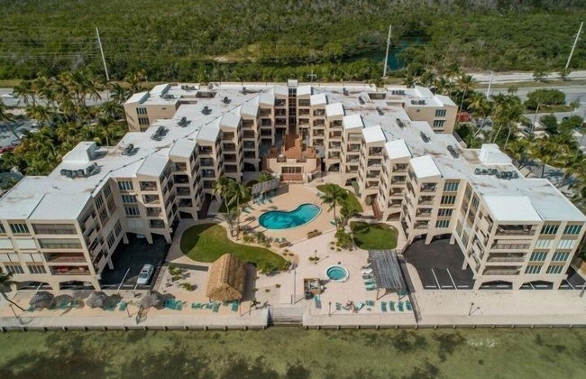 Picturesque 2 Bedroom Condo with Fabulous Ocean Views. 2 Condo by RedAwning - Foto 29