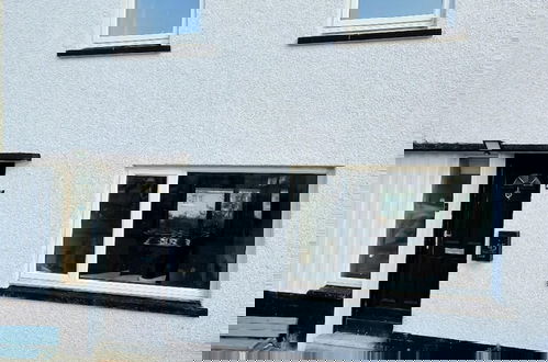 Photo 5 - Quirky 2-Bed with Free Parking