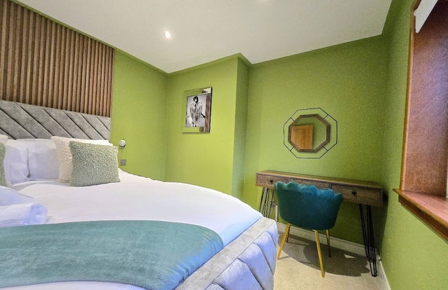 Quirky 2-Bed with Free Parking - Foto 29