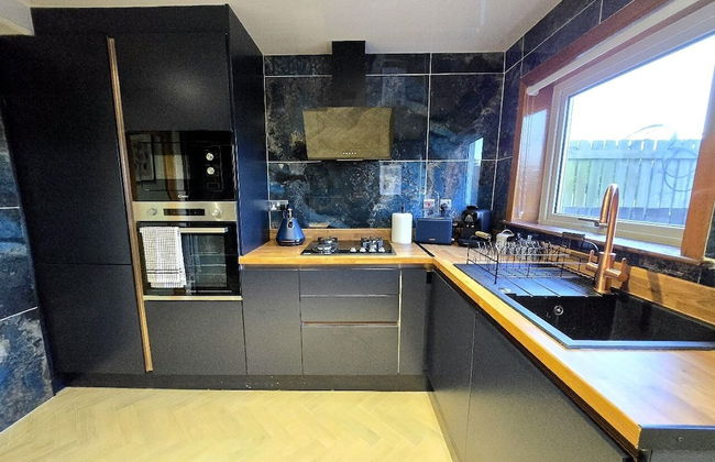 Quirky 2-Bed with Free Parking - Foto 32