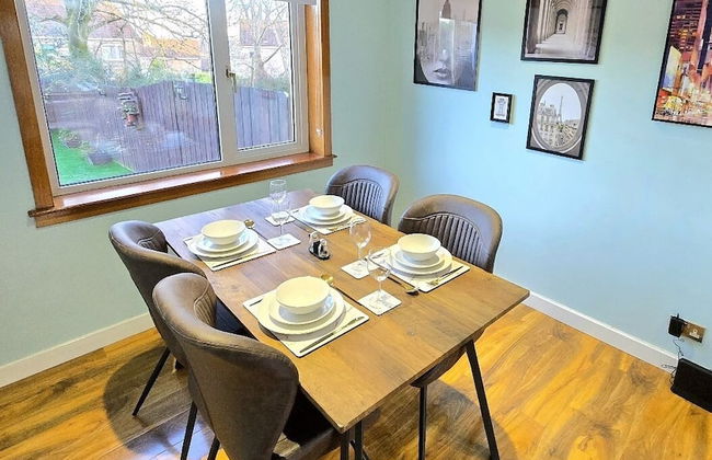Quirky 2-Bed with Free Parking - Foto 6