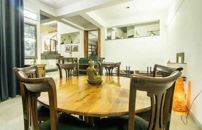 Opulent Antique 6BR Villa in Gurugram - Foto 3