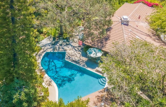 Nature Inspired Villa Designed for Wellness - Photo 14