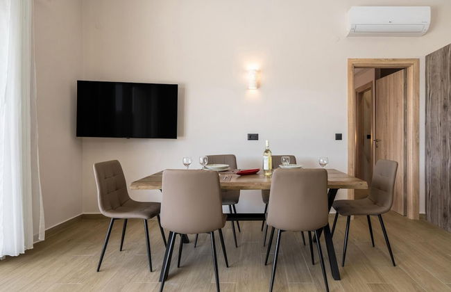 Casa di Pietra With 2 Bedrooms and 3 Bathrooms - Photo 25