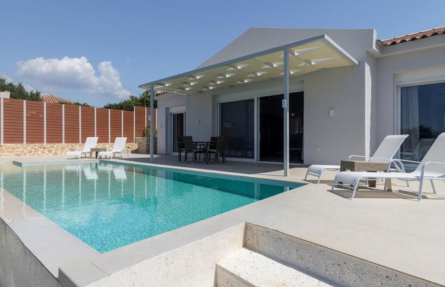 Casa di Pietra With 2 Bedrooms and 3 Bathrooms - Photo 15