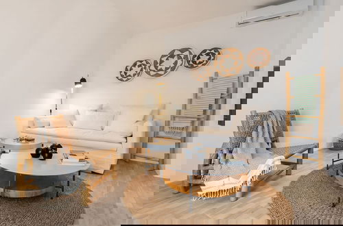 Foto 9 - Julie s Luxury Apartment