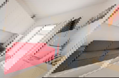 Foto 6 - Lovely Flat With Modern Furnishings - Beahost
