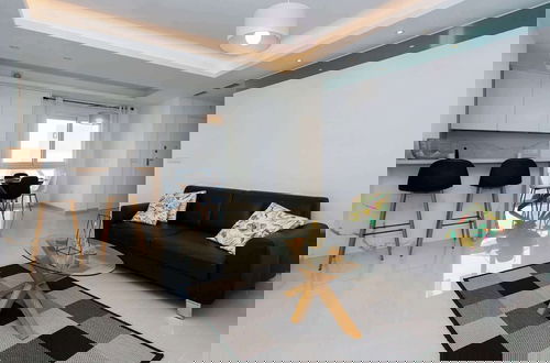 Foto 7 - Sunset Paradise - Sleeps 4, Pool, Terrace & Views