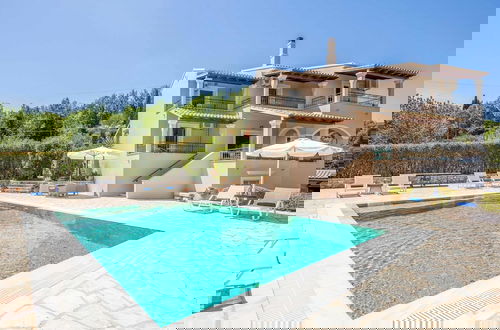 Foto 1 - Villa Nafsika
