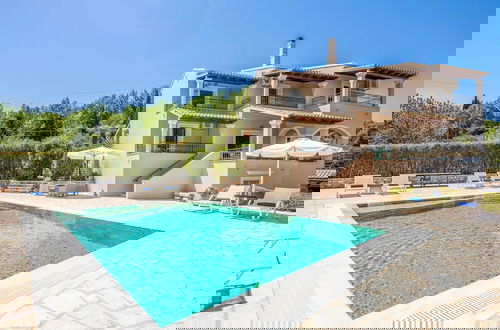 Foto 1 - Villa Nafsika