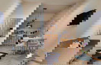 Photo 1 - FiveM West Hampstead - North