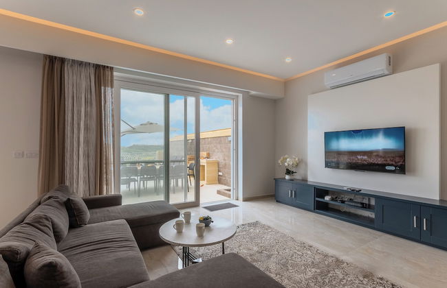 Magnifica Gozitan Villa Pool And Jacuzzi - Photo 16