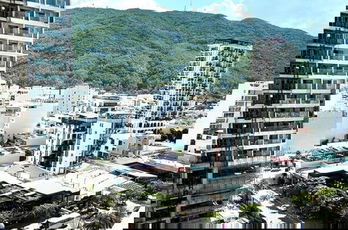 Foto 59 - Stunning Ocean View Apartment in FLC Sea Tower