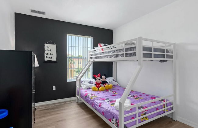 Amazing 3BR 2BA Townhome With Lake View at Terra Verde! - Foto 16
