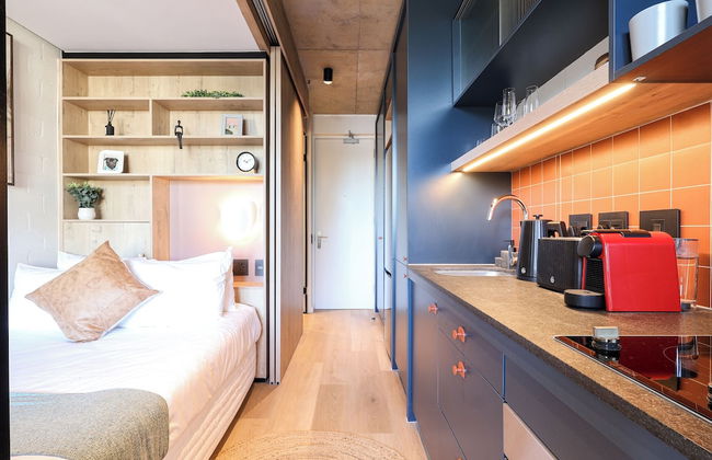 THREE43 on B - Fluent Serviced Apartments - Foto 11