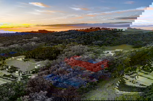Foto 63 - Rancho Robles by Avantstay Vineyard Villa w Views Pool Privacy
