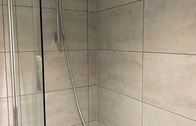 One bed modern flat with terrace - Foto 8