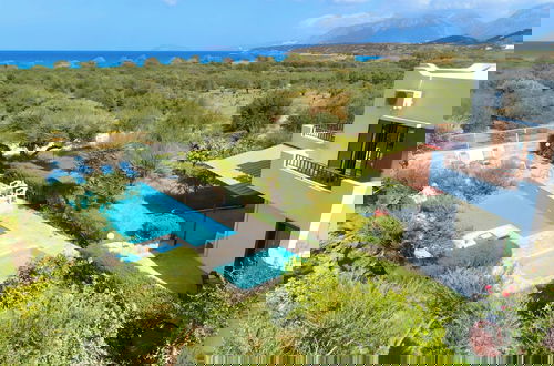 Photo 40 - Plaisir Beachside Apts