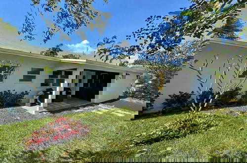 Foto 2 - Chic 3BR 2BA Getaway With Private Pool Oasis