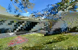Foto 2 - Chic 3BR 2BA Getaway With Private Pool Oasis