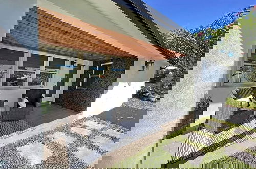Foto 10 - Chic 3BR 2BA Getaway With Private Pool Oasis