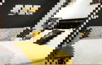 Foto 1 - Beehive by Cloud Dream Homes