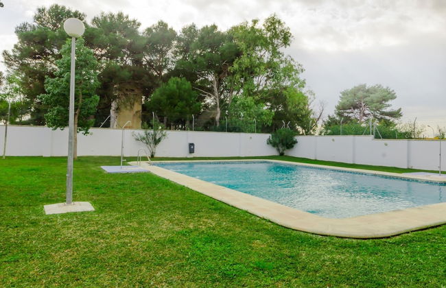Rotonda I 88 in Conil de la Frontera - Foto 18