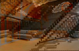 Photo 3 - Millerz Square by Tido Tido