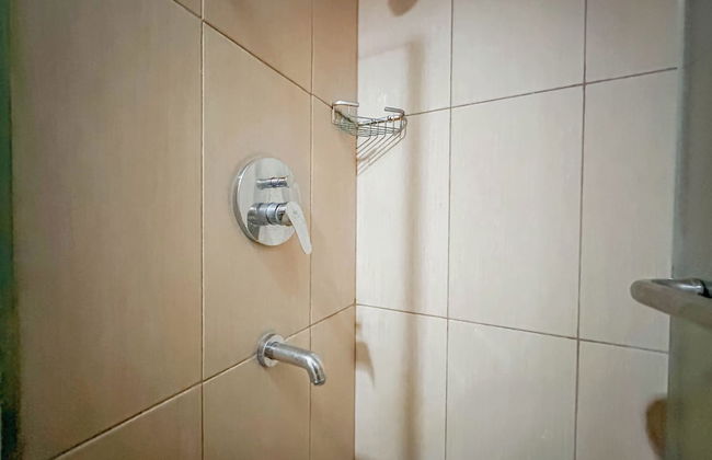 Best Price And Relaxing Studio (No Kitchen) At Tamansari Papilio Apartment - Photo 9