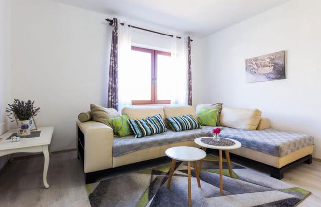 Charming Zadar Apartment Near Old Town With Convenient Access to Beaches - Foto 13