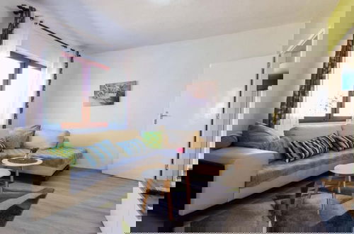 Foto 14 - Charming Zadar Apartment Near Old Town With Convenient Access to Beaches
