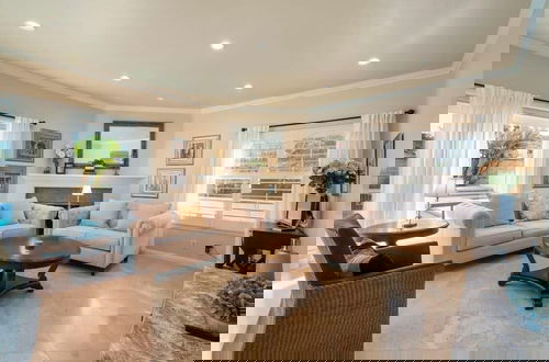 Photo 17 - @ Marbella Lane - Captivating Home W/pool