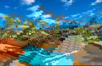 Photo 1 - @ Marbella Lane - Captivating Home W/pool